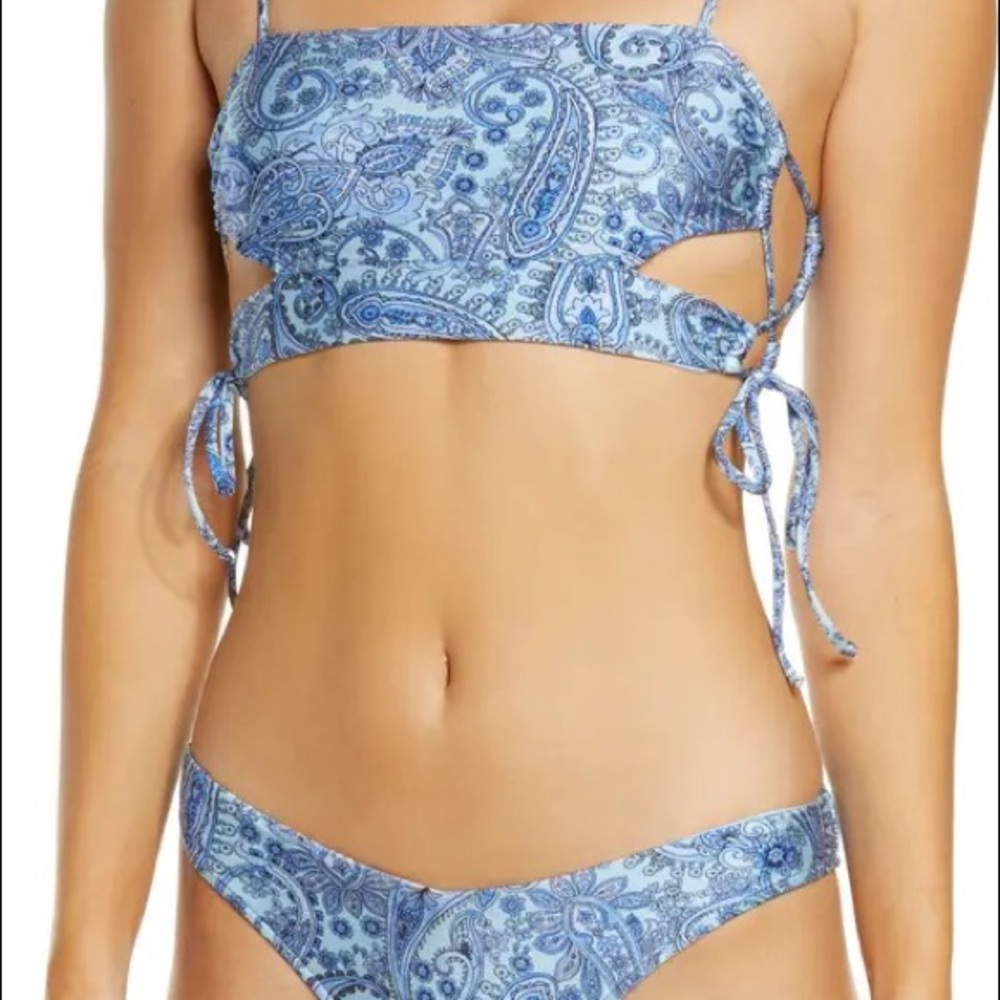 Frankie’s Bikinis London Shine Side Tie Blue Paisley Bikini Set SZ SMALL